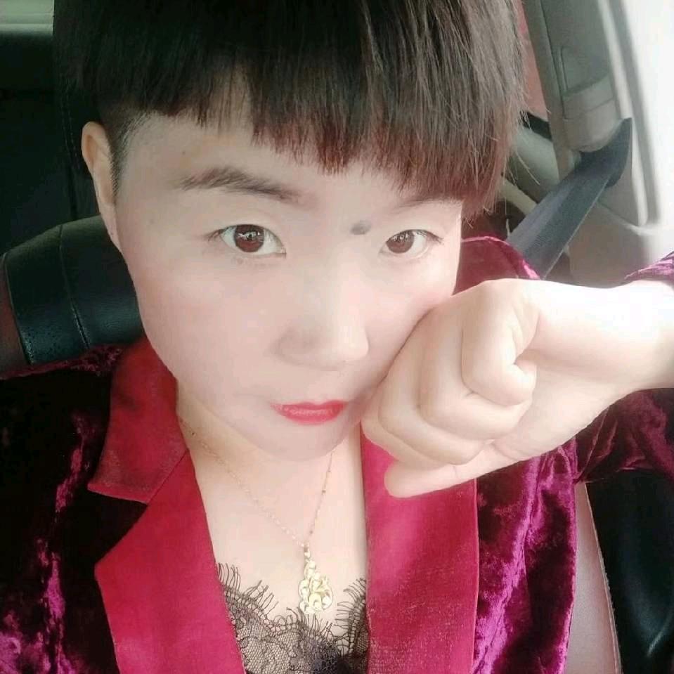 世纪星外墙装饰：峰饰仿石漆质保二十年