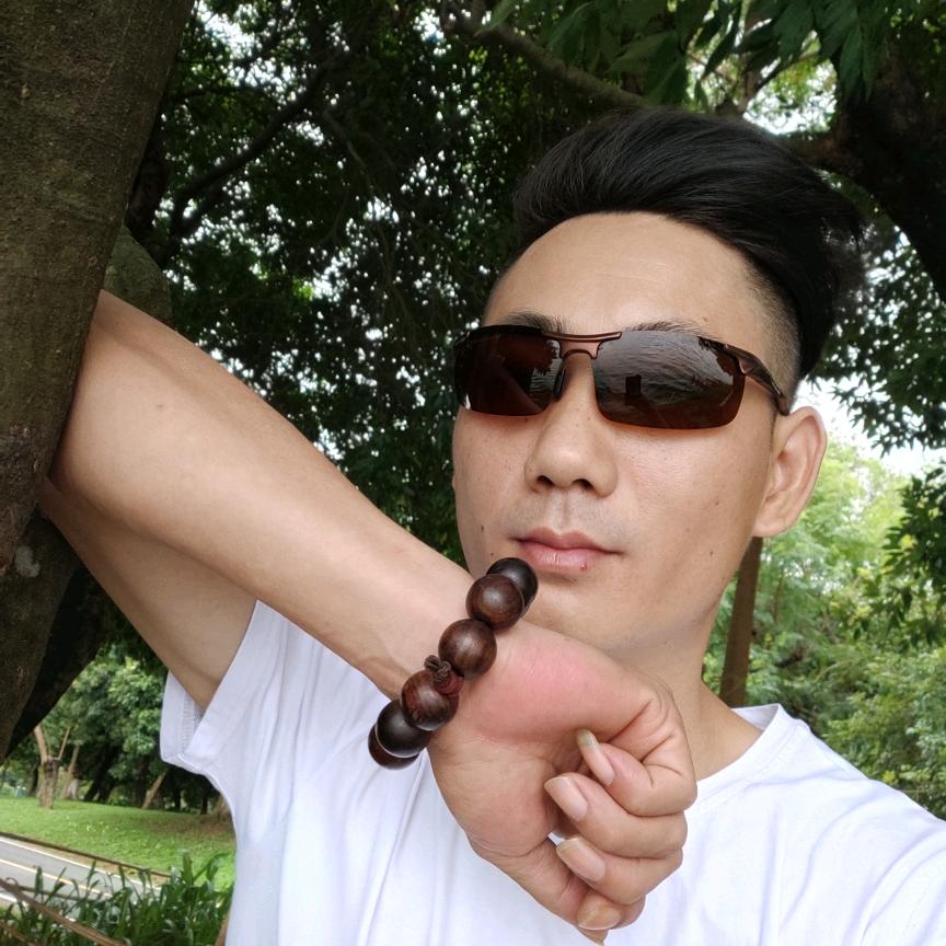 🚬浓烟້໌ᮩღ伴ꪝ᭄꯭ 酒༊