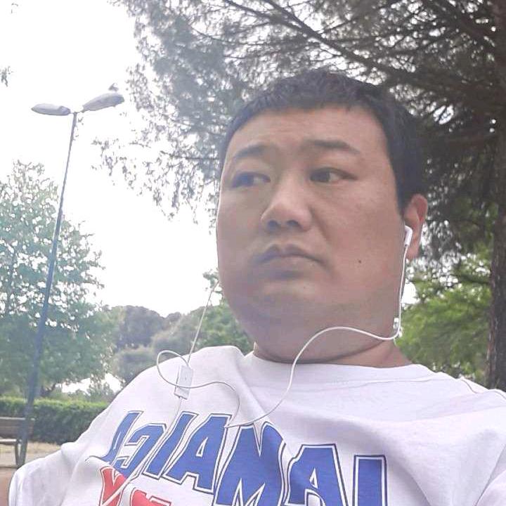 洛昭言