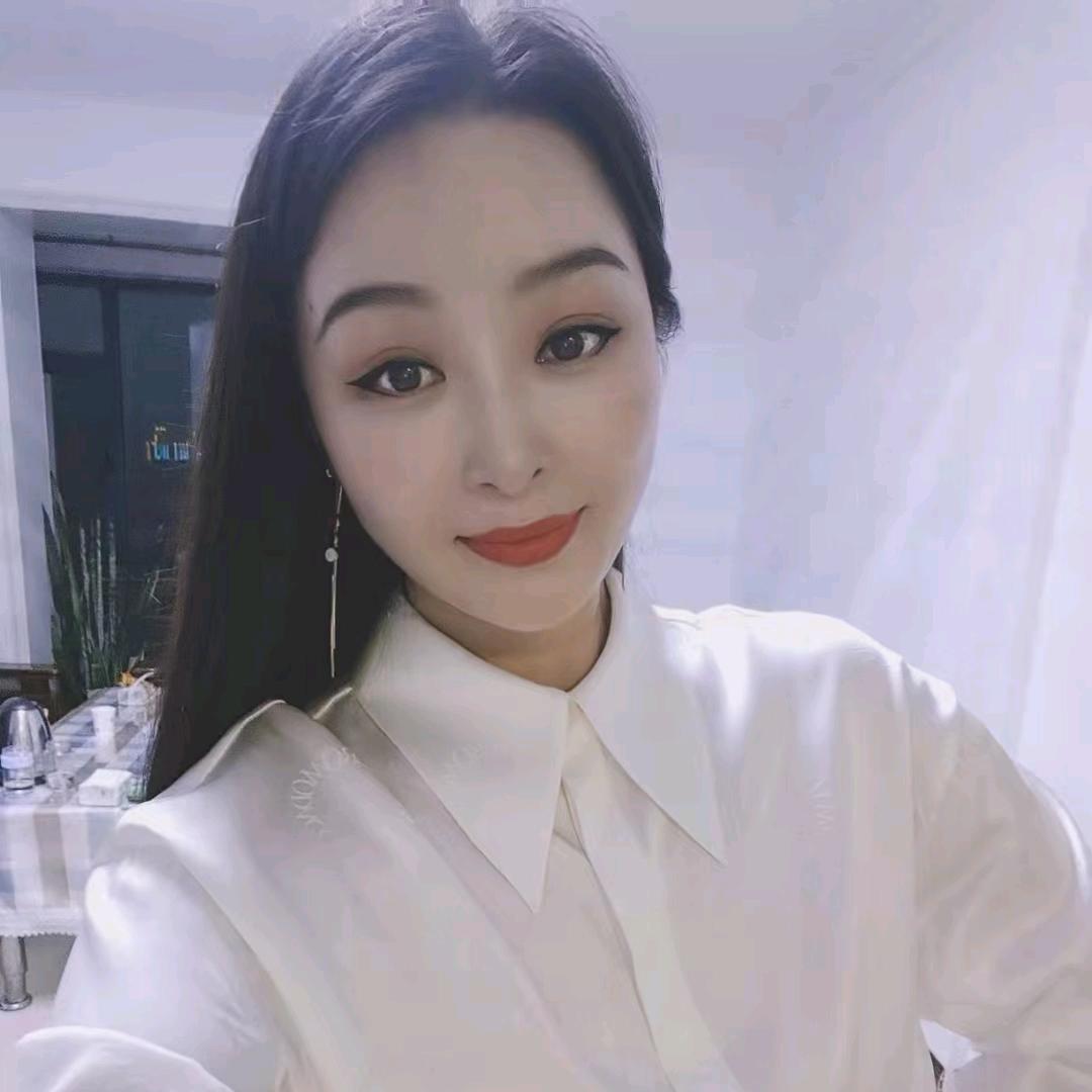 流年莫忘红颜