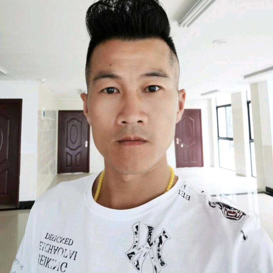 ，越努力越幸运，，，，，，，