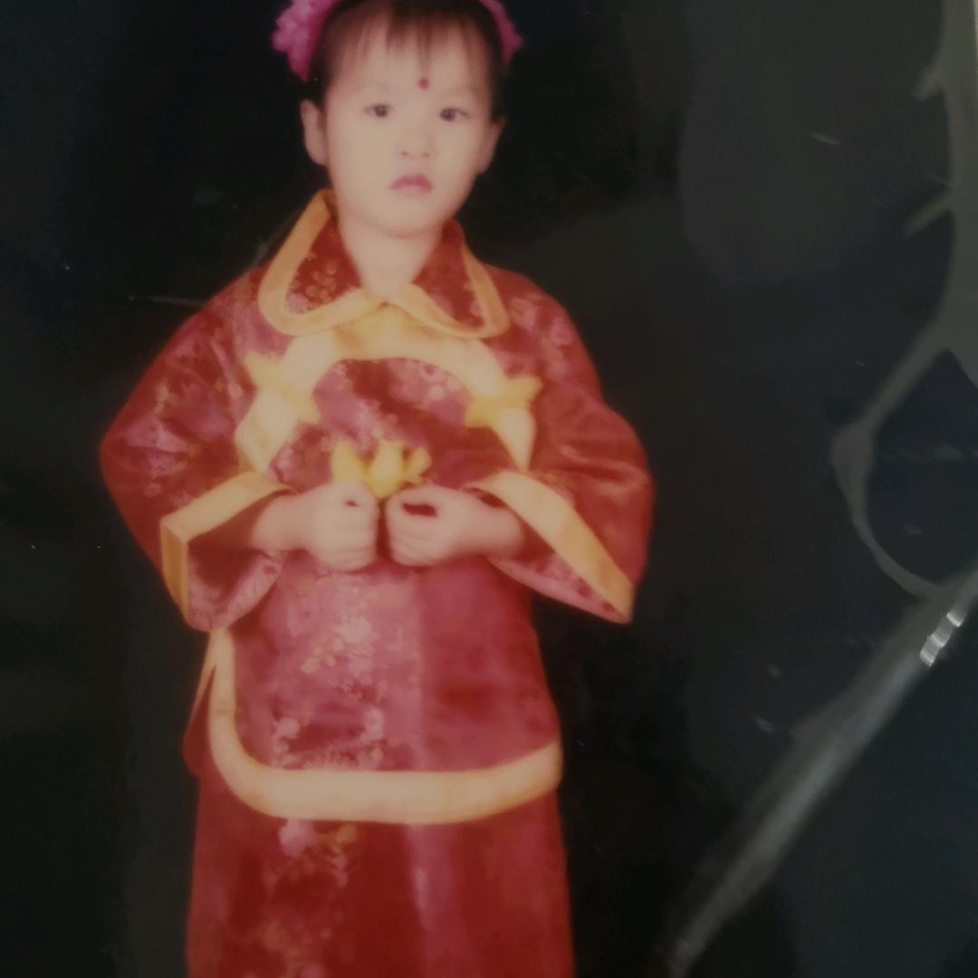 大白兔奶糖哦(´-ω-`)