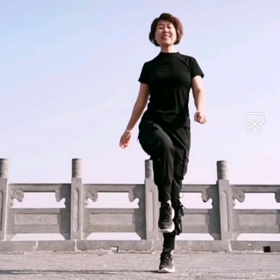 娟子广场舞小号
