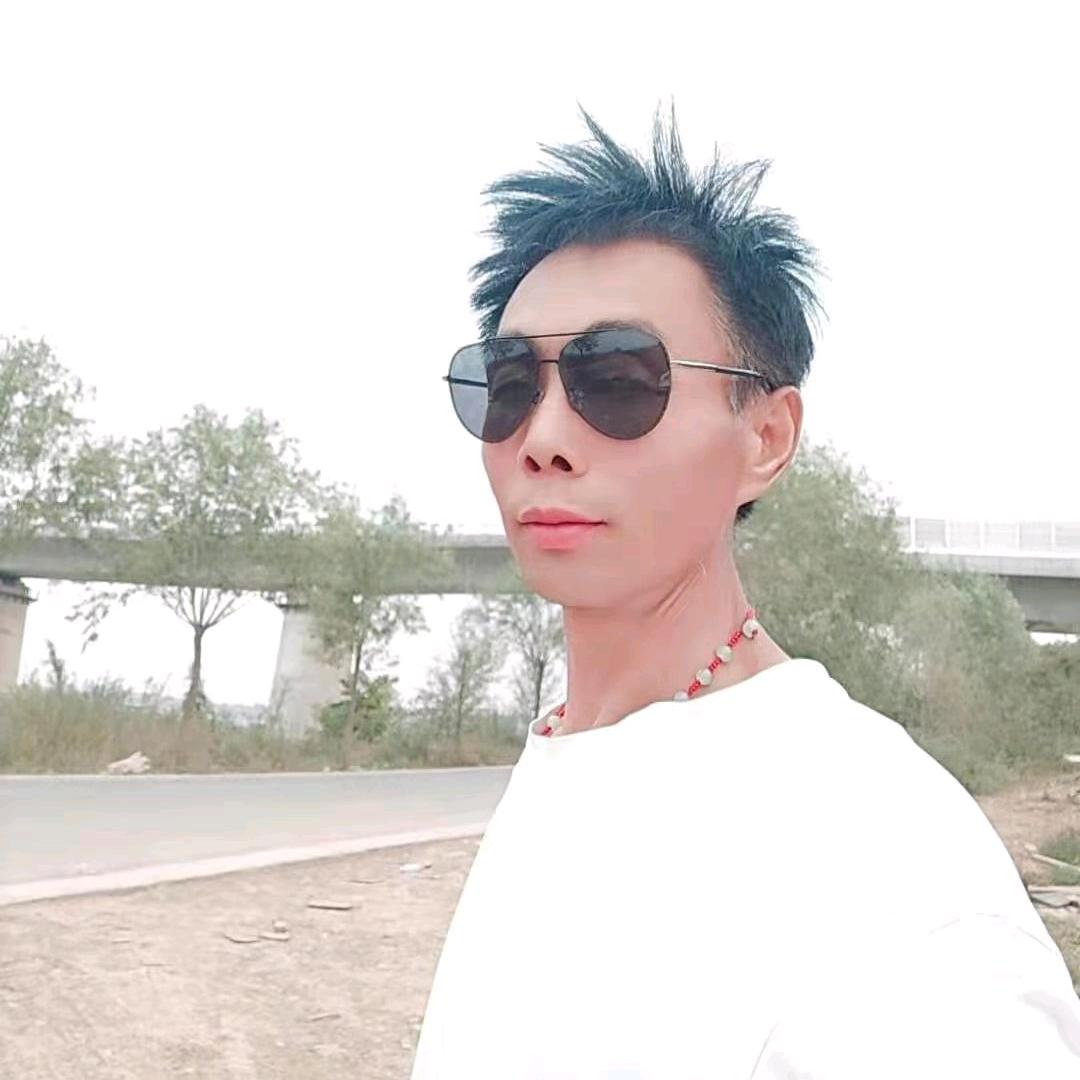 阳光男孩(不忘初心)