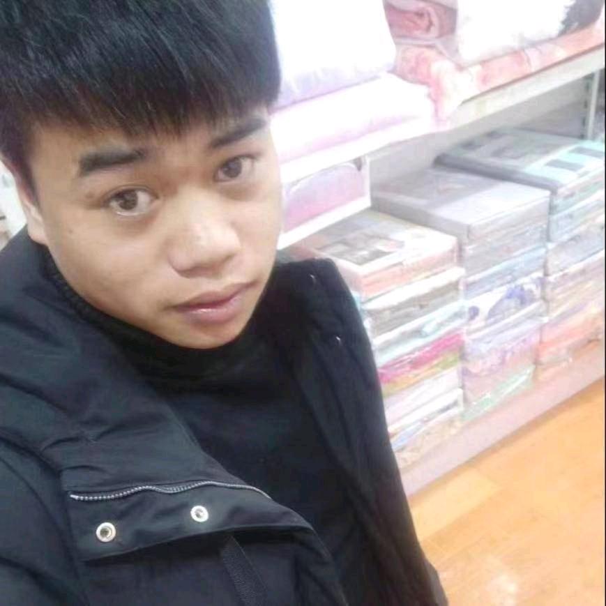 小黑