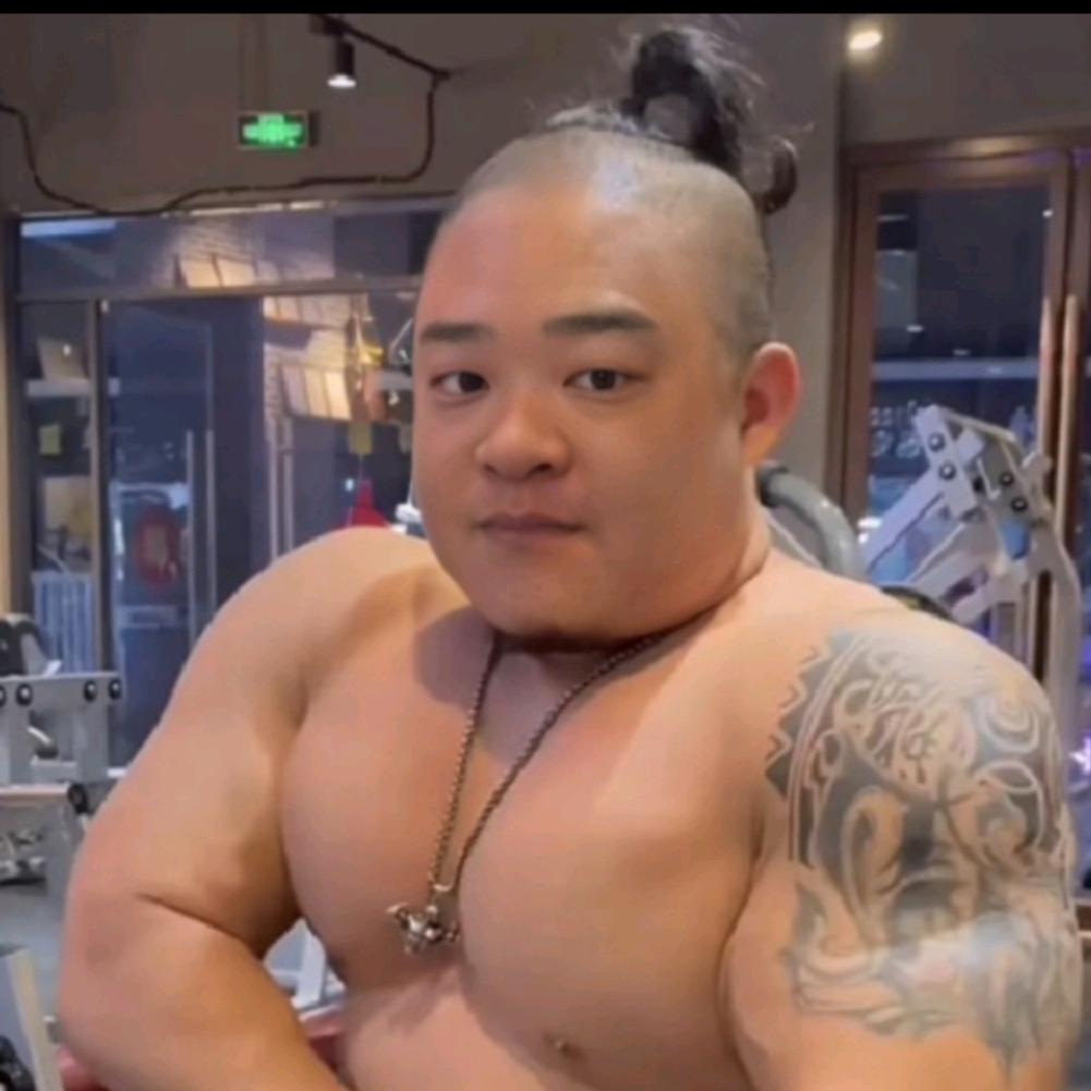 想要吃低保，必须关系好