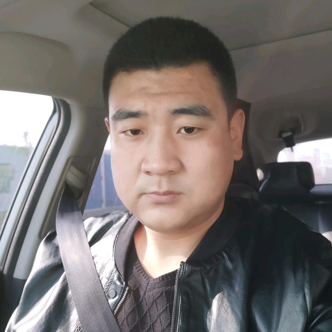 李凌铭