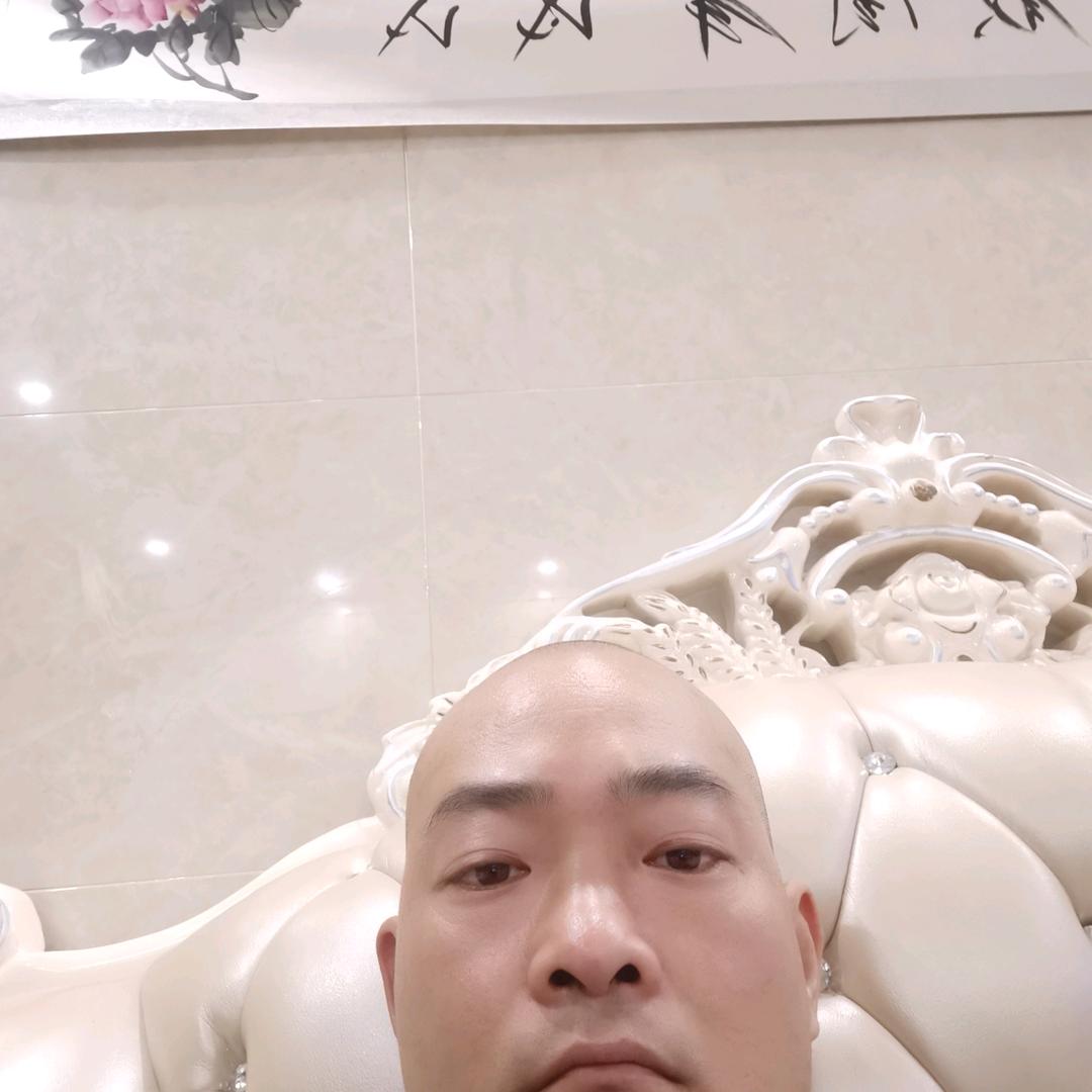 新濠超防滑大理石瓷砖   佑仪