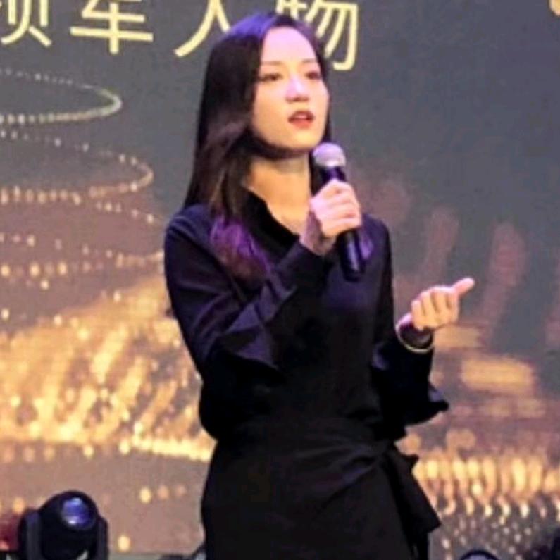 李莉英语