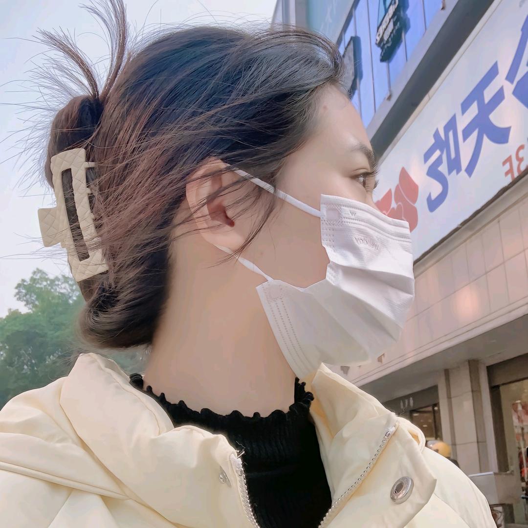 花开半夏∞