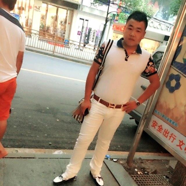 K。F。 W。M。 H。