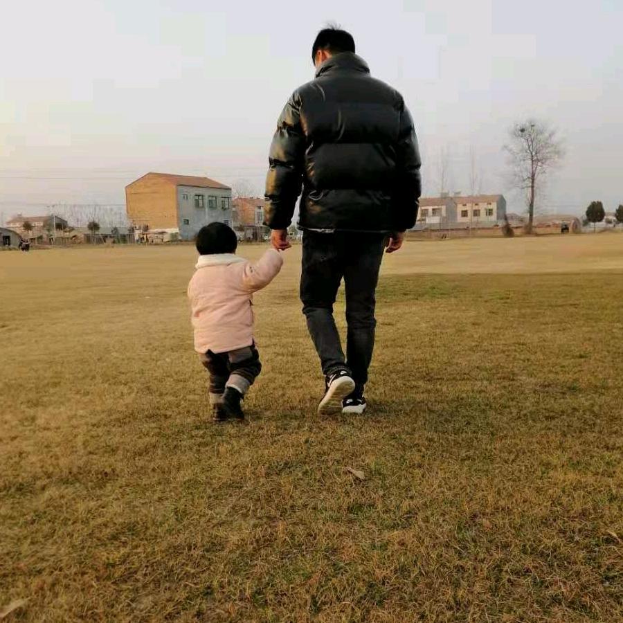L M 无所畏惧