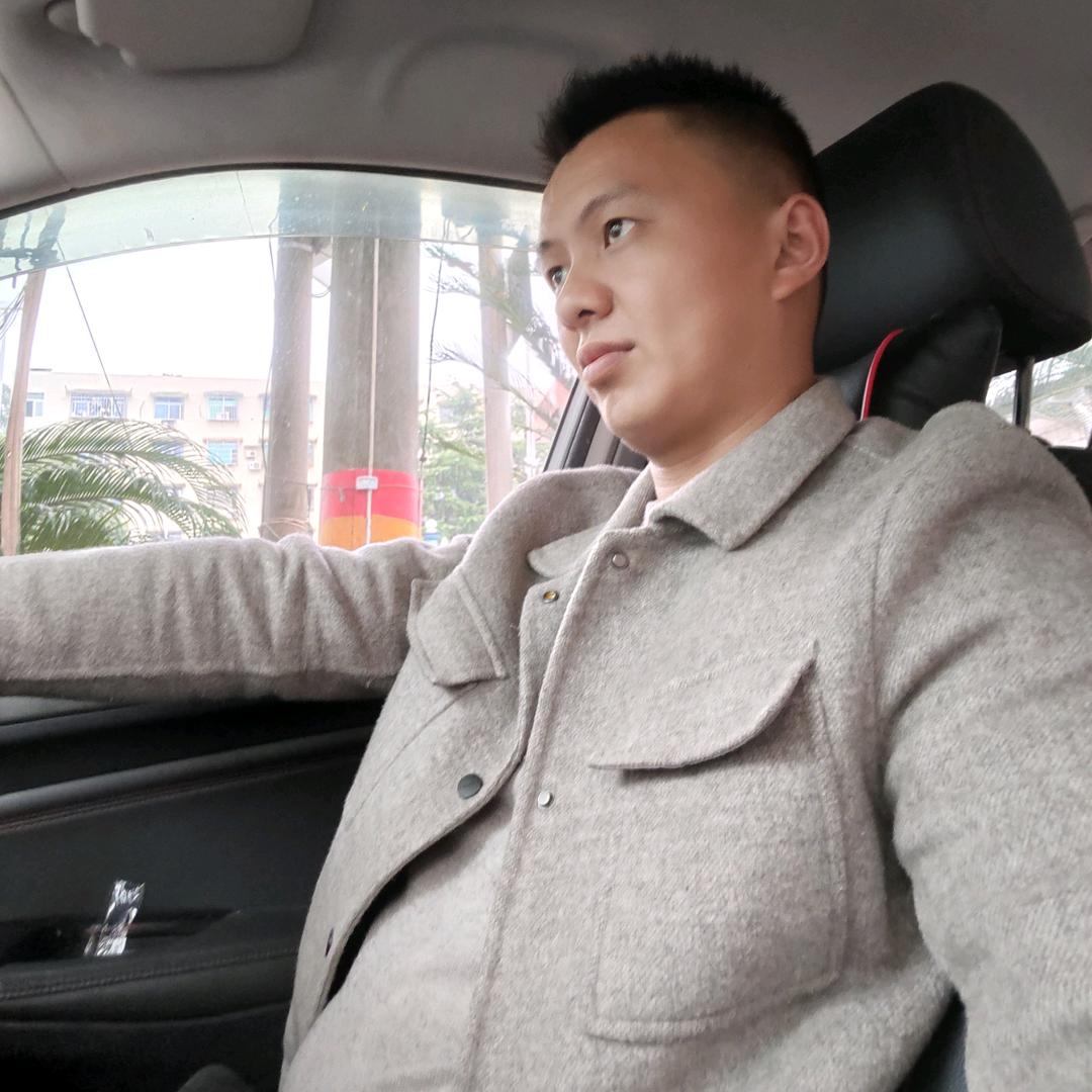 皮蛋瘦肉 ‘‘周”先生