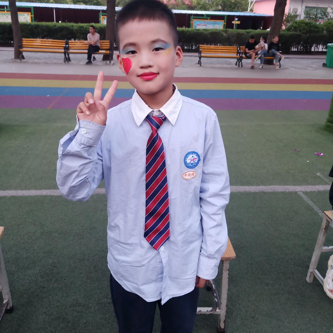 风平蝶舞花争艳