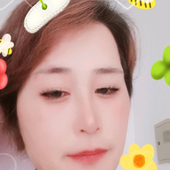 周红