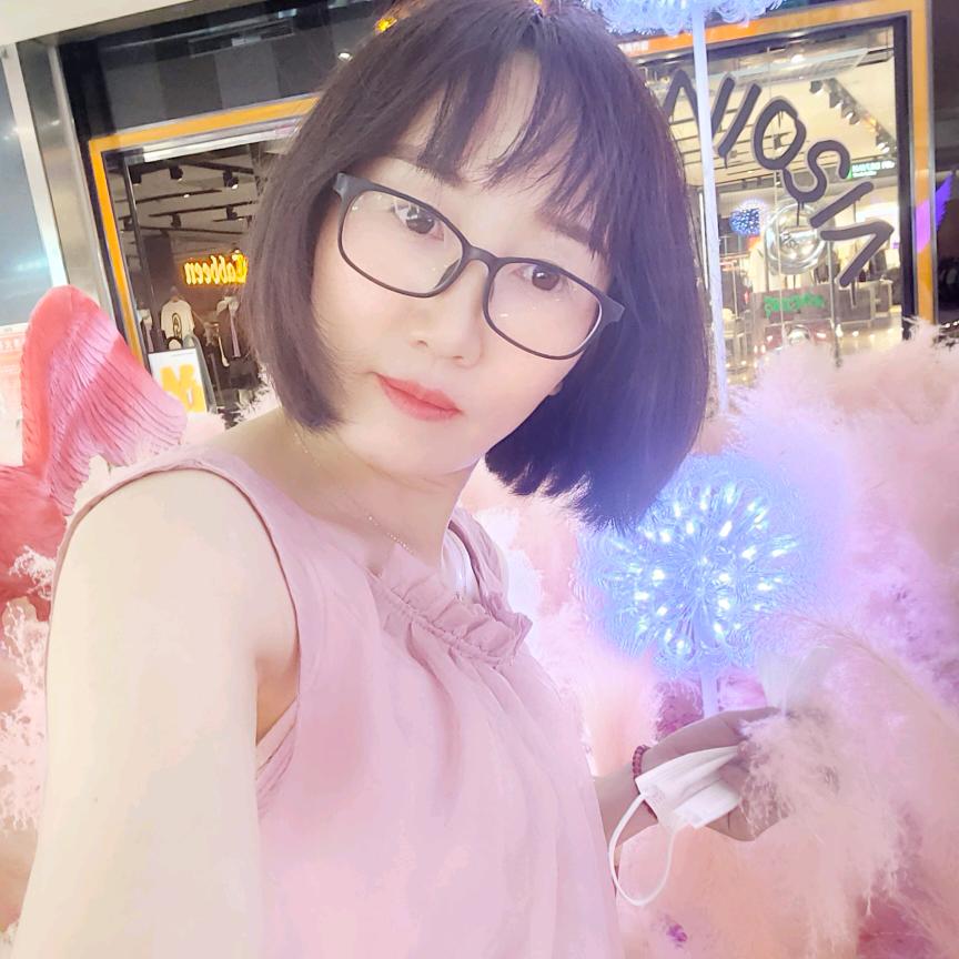 芳芳🥰💐