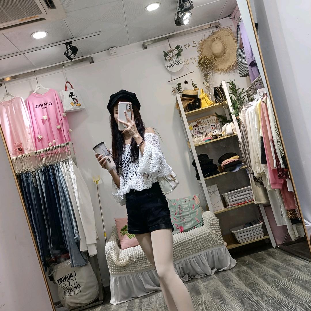 小.月