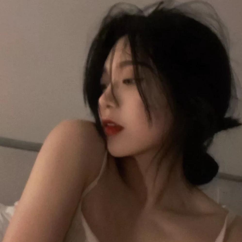 不吃🌿的🐑咩