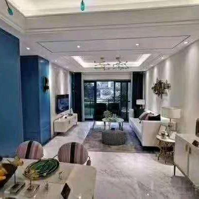 筑梦居房产、小刘