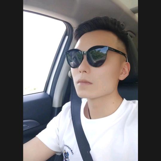 超哥💋💋💋（专业浇筑混泥土）