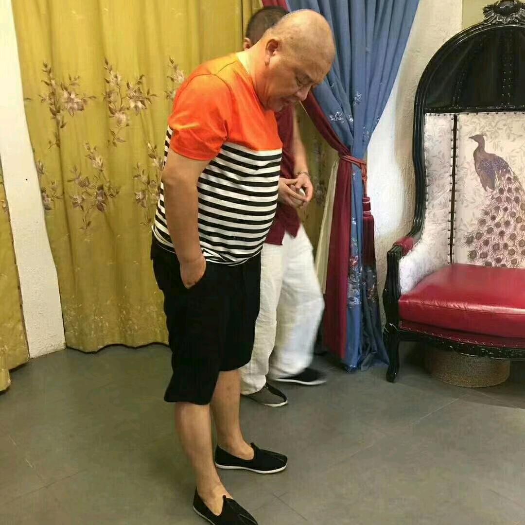 川流不息（千层底布鞋厂家）