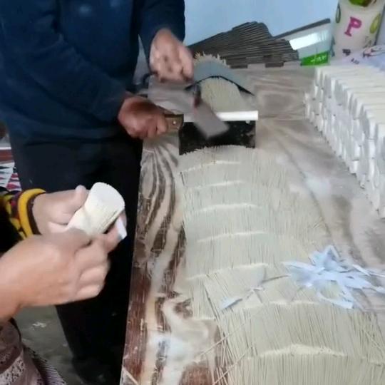 纯手工挂面制作