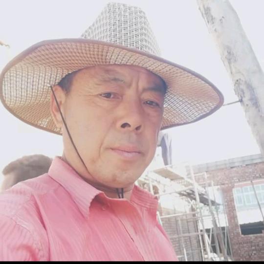 热情的人爱歌唱