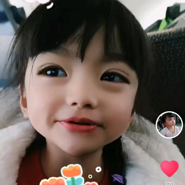 杨小荣
