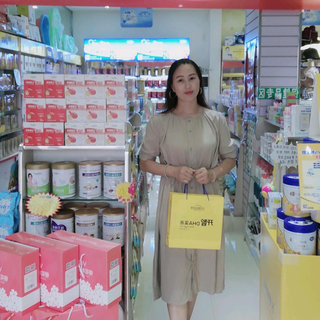 母爱时光孕婴店秦姐