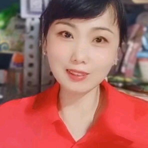 莉莉绘画