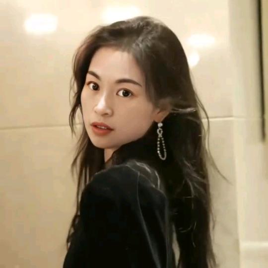 希子~沃颜