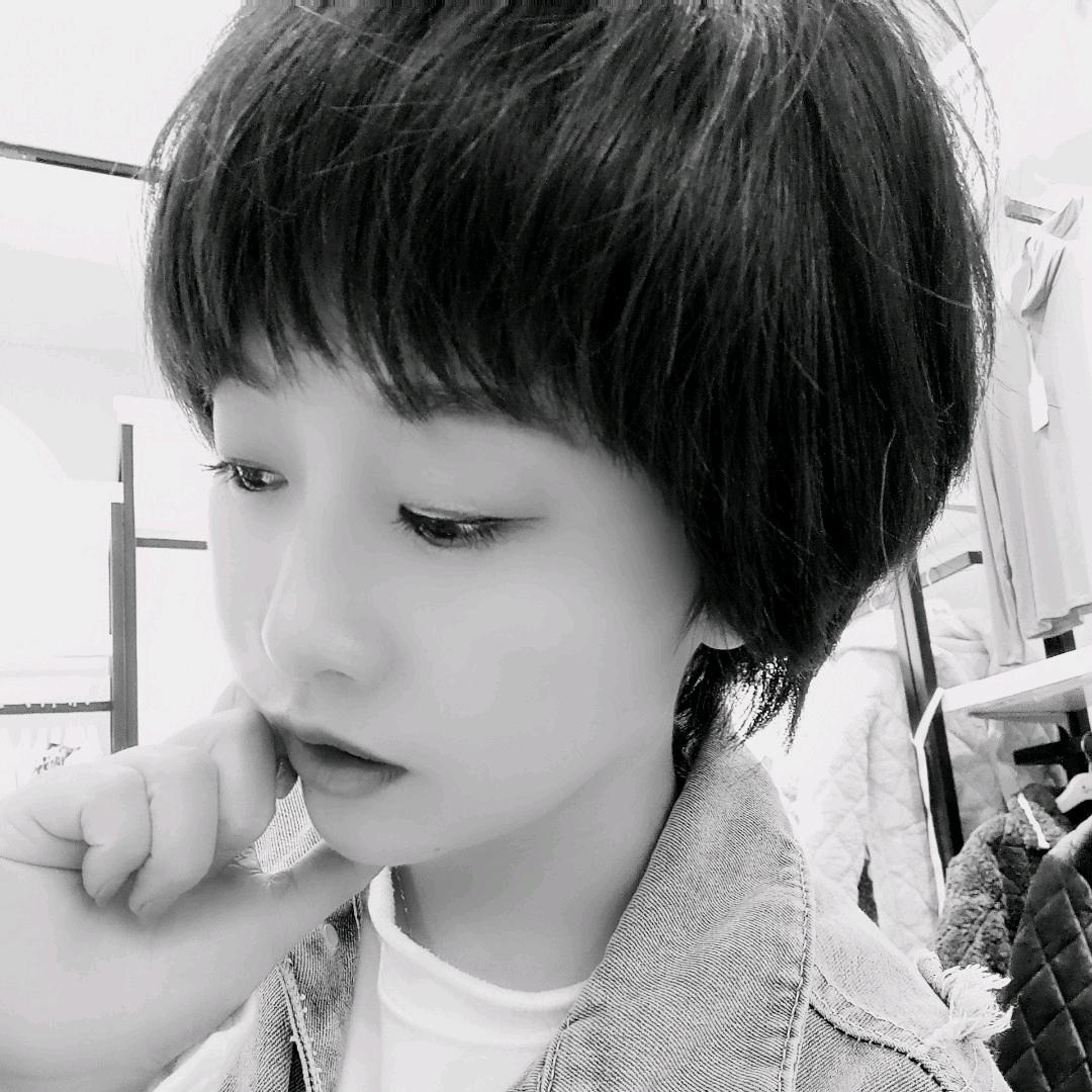 木子…