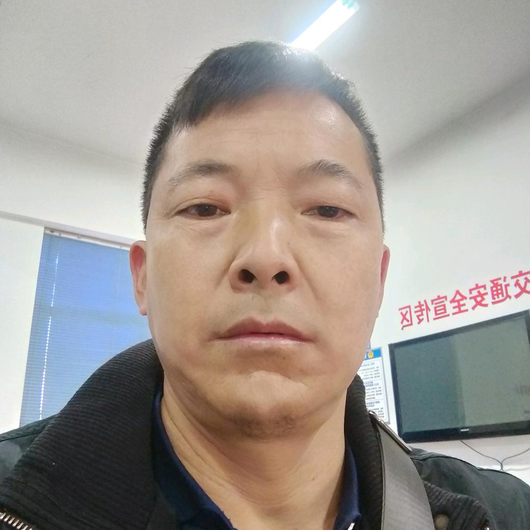 霸道总裁。拒绝连赞欢迎私聊