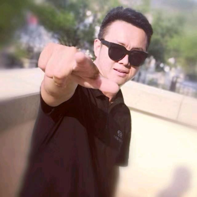 翠微之颠听扶摇