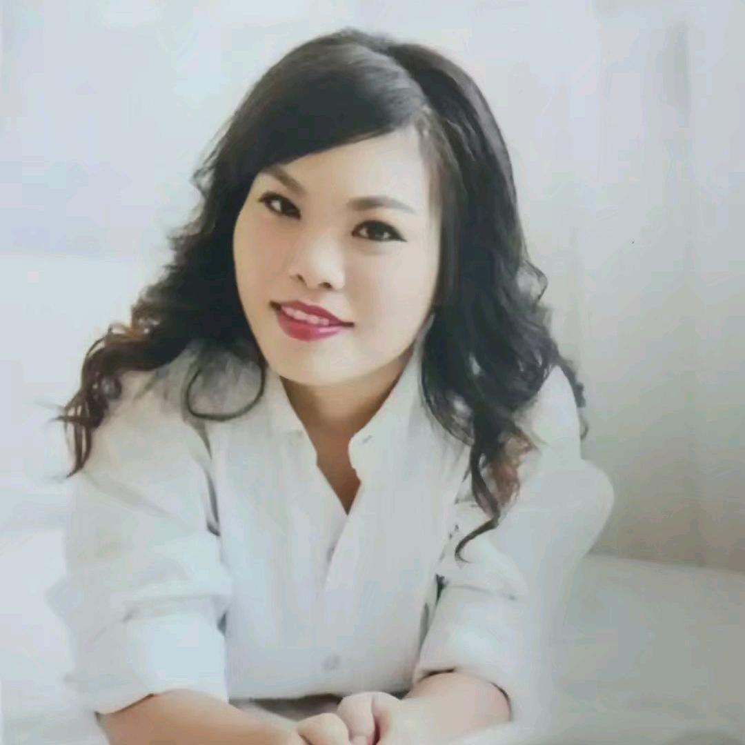 悲殇背後の笑容