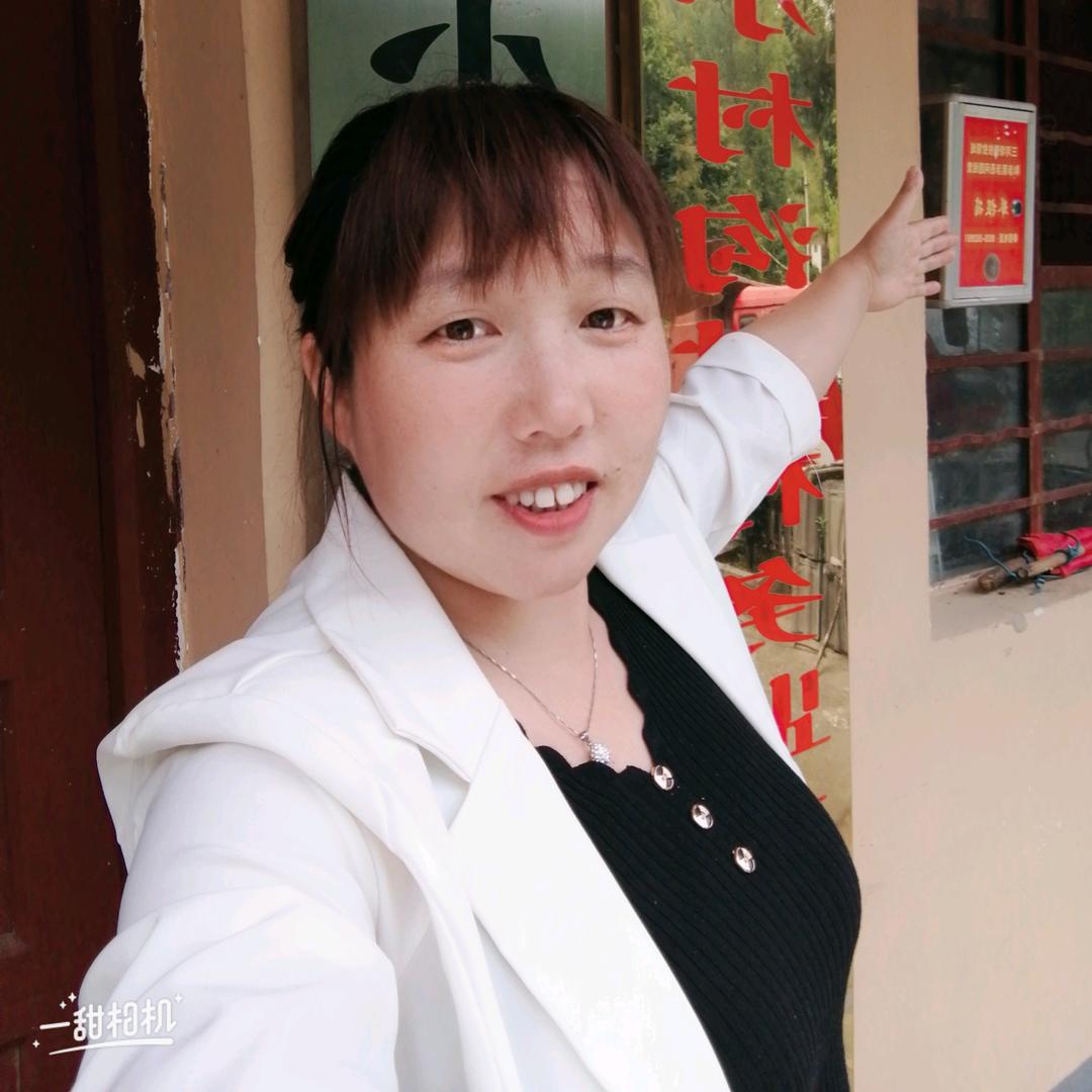 聆听琴音