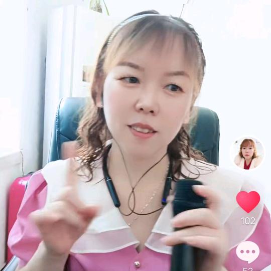 绣珠爱唱歌