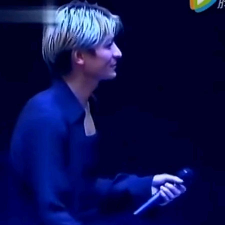 紫菱苑囿💝男主脚💝