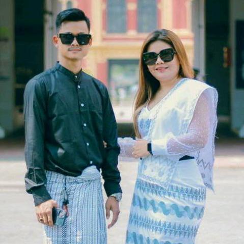 🇨🇳Yoon Myat👫