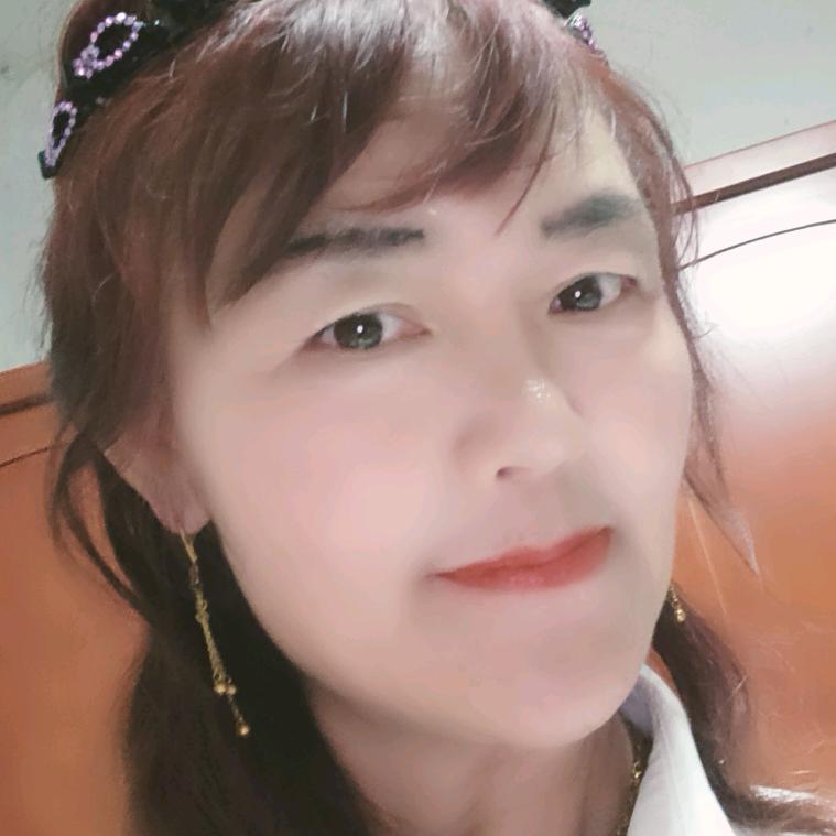 用户2937052578338彩云追月