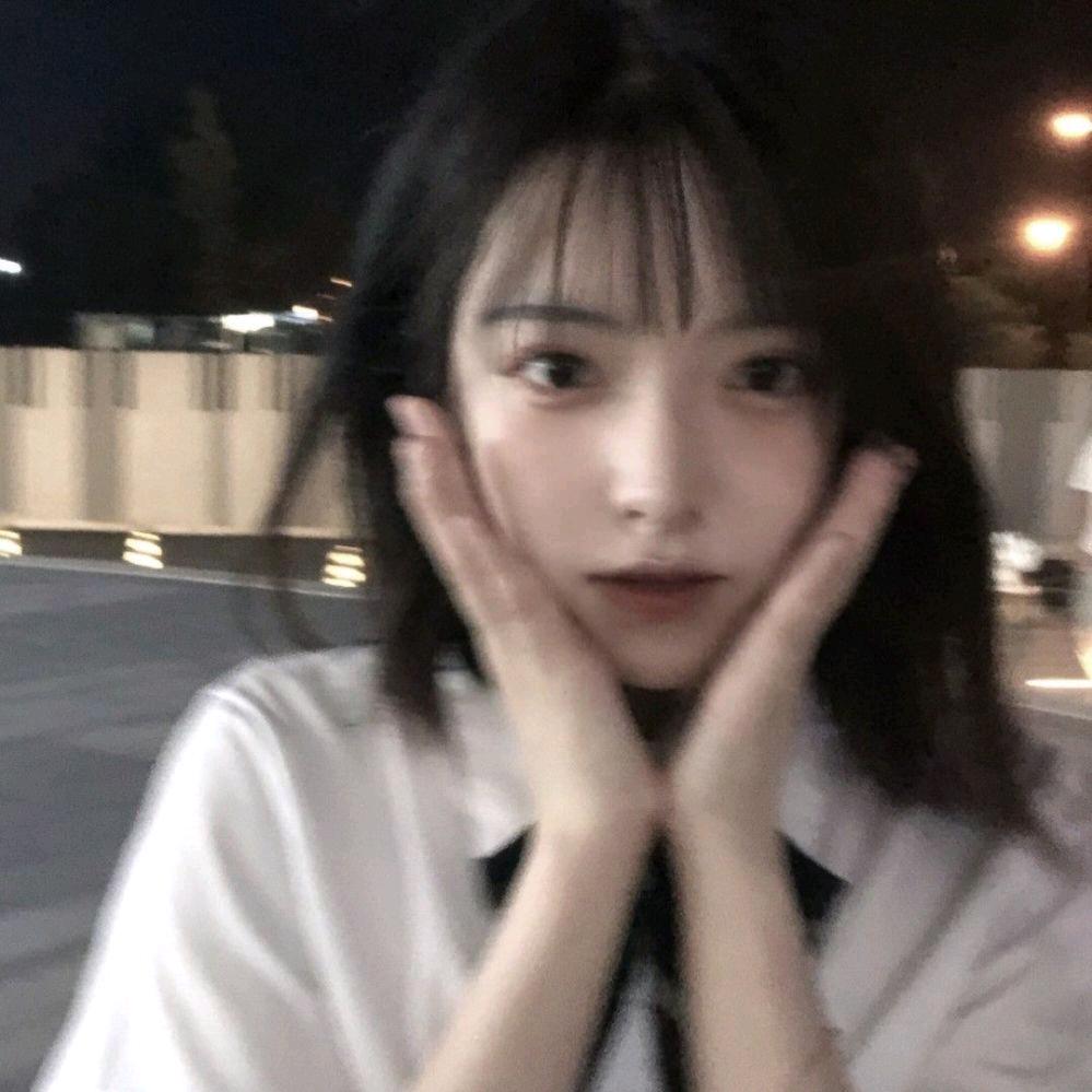 槿栀.