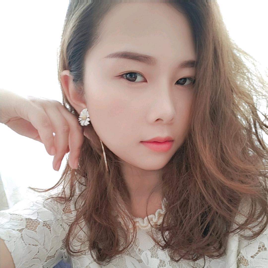 谭山薇薇婚纱摄影