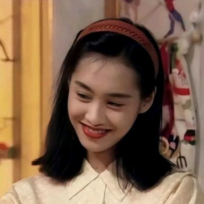 十月、👑