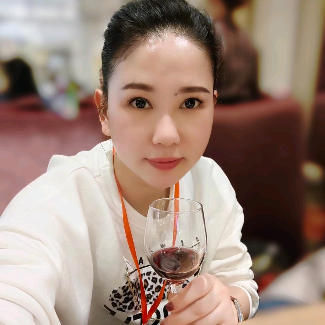 新宁县谜尚美甲店