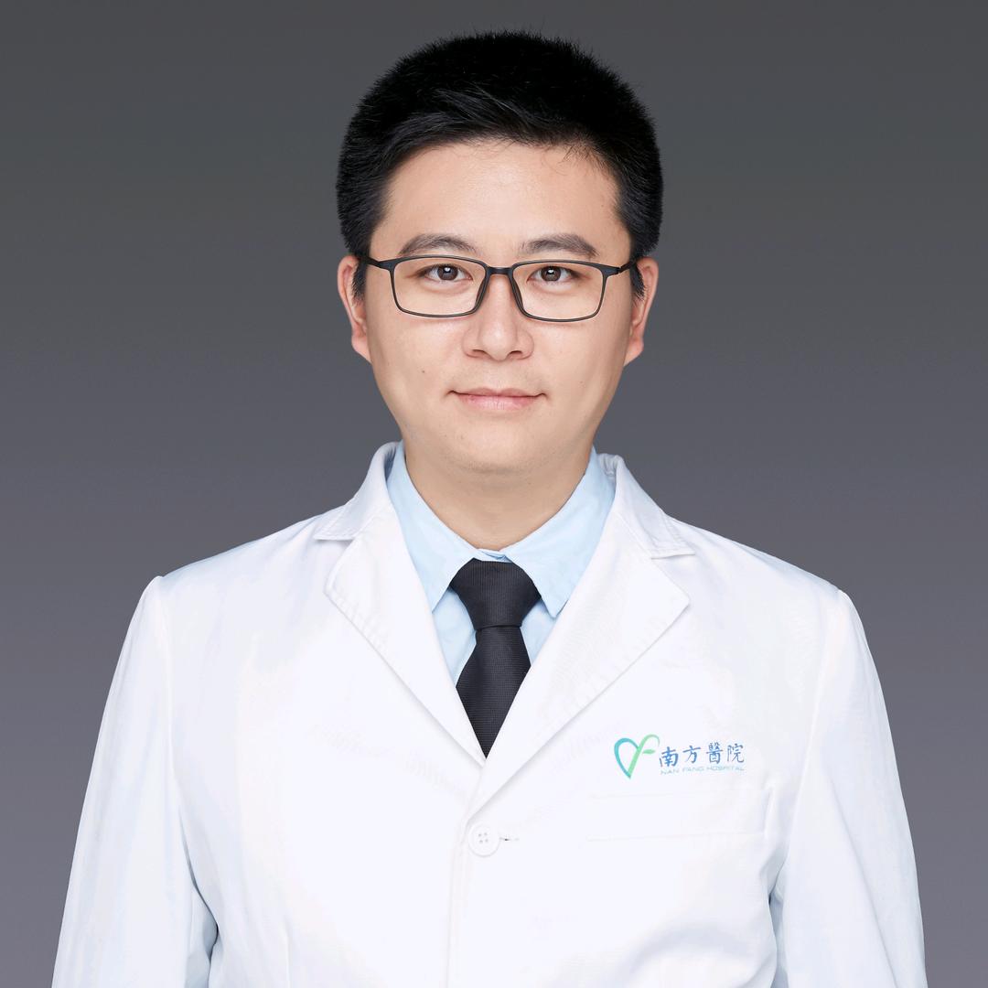 整形外科姚尧博士