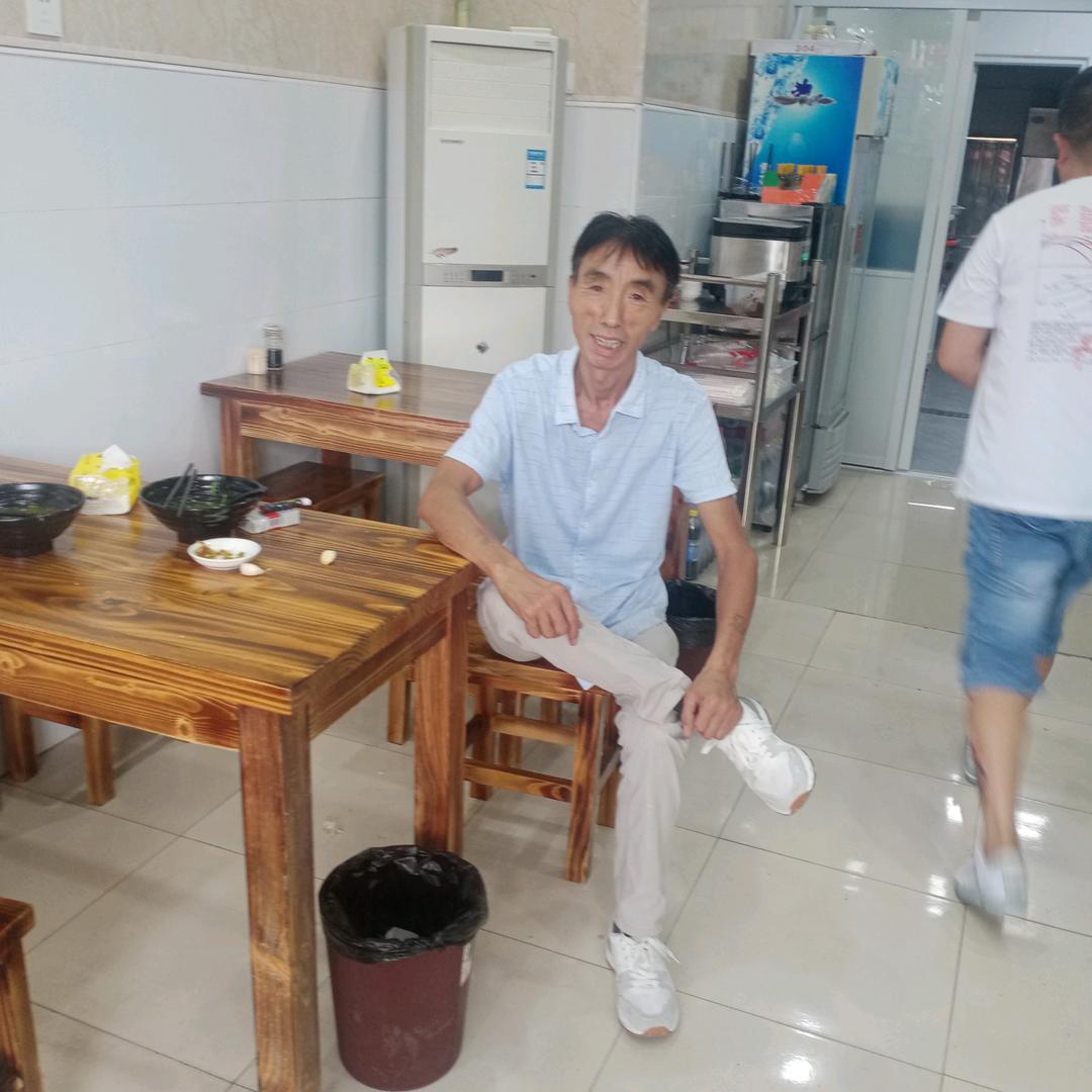 杨辉