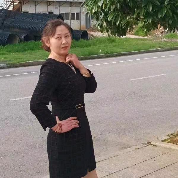 青树坪美怡食杂美美