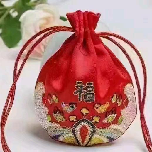 🌹((❤️浅笑不语❤️))🌹