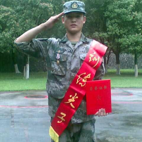 容县90后长寿兵支书