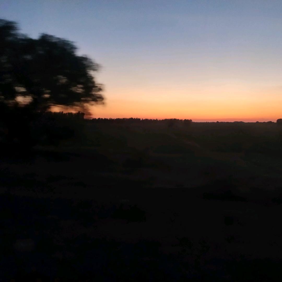 精品˙ 纱窗˙ 纱门 ˙封阳台